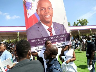 Des personnes rassemblées aux obsèques de Jovenel Moïse à Cap-Haïtien, en Haiti, le 23 juillet 2021 - Valerie BAERISWYL [AFP]