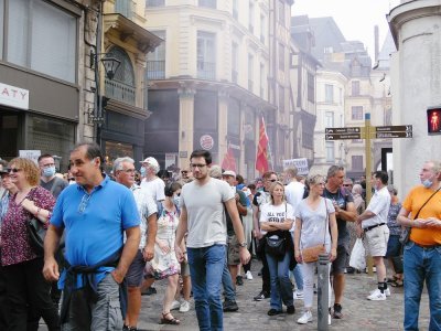 Les manifestants rouennais ont défilé par centaines dans les rues du centre-ville. - Guillaume Lemoine