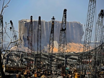 Le port de Beyrouth le 5 août 2020 au lendemain de l'explosion - JOSEPH EID [AFP/Archives]