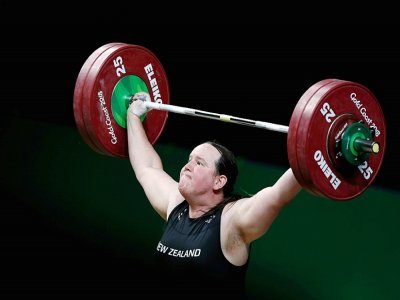 La Néo-Zélandaise Laurel Hubbard lors de l'épreuve d'haltérophilie des +90 kg lors des Jeux du Commonwealth à Gold Coast le 9 avril 2018 - Adrian DENNIS [AFP/Archives]