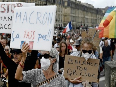 Manifestation contre le pass sanitaire, le 7 août 2021 à Bordeaux - PHILIPPE LOPEZ [AFP/Archives]