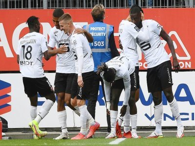 La joie des Rennais après avoir égalisé (1-1) face à Brest, lors de la 2e journée de L1, le 15 août 2021 au Stade Françis Le Blé - Fred TANNEAU [AFP]