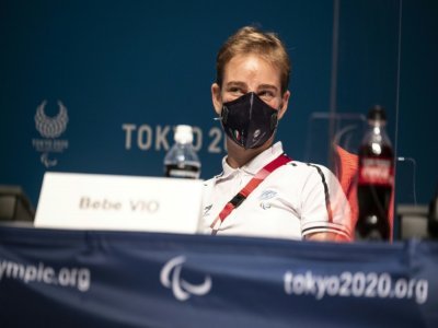 L'escrimeuse italienne Bebe Vio, lors d'une conférence de presse préalable aux Jeux paralympiques, le 22 août 2021 à Tokyo - Charly TRIBALLEAU [AFP]