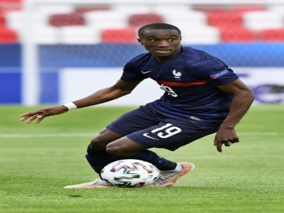 L'attaquant Moussa Diaby avec l'équipe de France Espoirs, le 31 mai 2021 - Attila KISBENEDEK [AFP/Archives]