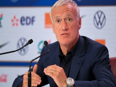 Le sélectionneur de l'équipe de France, Didier Deschamps, lors de sa conférence de presse, le 26 août à Paris, pour annoncer la liste des joueurs convoqués pour les trois matches qualificatifs pour le Mondial-2022, - bertrand GUAY [AFP]