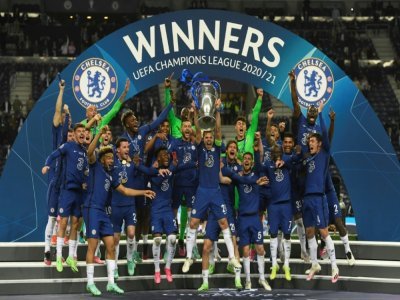 La joie des joueurs de Chelsea, vainqueurs de la Ligue des Champions, après avoir remporté la finale, 1-0 face à Manchester City, le 29 mai 2021 à Porto - PIERRE-PHILIPPE MARCOU [POOL/AFP/Archives]