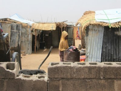 Une déplacée dans le camp informel de Yawuri, en bordure de Maiduguri, le 29 mars 2021 - Audu Marte [AFP]