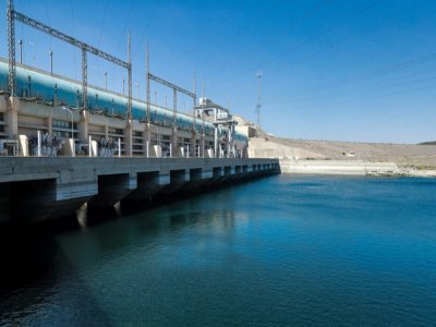 Des générateurs du barrage Tichrine, le long du fleuve Euphrate, le 24 juillet 2021 dans le nord de la Syrie - Delil SOULEIMAN [AFP]