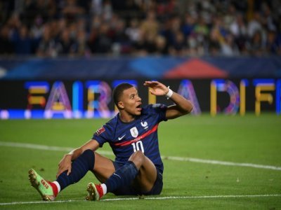 L'attaquant français Kylian Mbappé, lors du match contre la Bosnie-Herzégovine, qualificatif pour le Mondial-2022 au Qatar, le 1er septembre 2021 à Strasbourg - FRANCK FIFE [AFP]