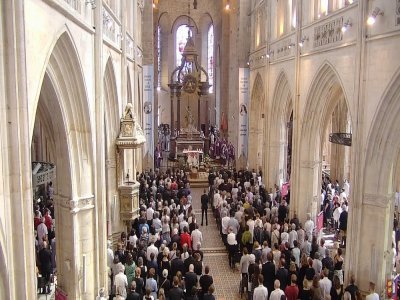 Les obsèques du père Mehdi Riffi ont été célébrées en la basilique d'Alençon. - Diocèse Séez