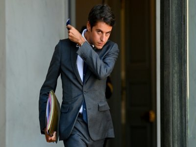 Gabriel Attal quitte l'Elysée le 1er septembre 2021 - Christophe ARCHAMBAULT [AFP/Archives]