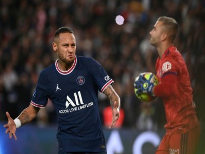 Neymar buteur sur penalty lors de la victoire parisienne sur Lyon au Parc des Princes, le 19 septembre 2021 - FRANCK FIFE [AFP]