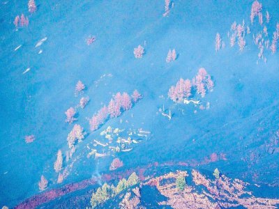 Lave du volcan aux Canaries, le 23 septembre 2021 - RamÃƒÂ³n de la Rocha [POOL/AFP]