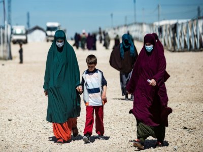 Des femmes détenues au camp de Roj, dans le nord-est de la Syrie, le 28 mars 2021 - Delil SOULEIMAN [AFP/Archives]