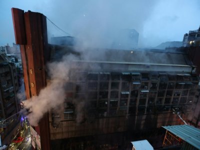 Incendie dans un immeuble de la ville de Koahsiung, le 14 octobre 2021 dans le sud de Taïwan - Johnson Liu [AFP]