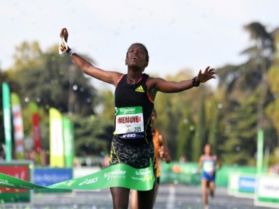 L'Éthiopienne Tigist Memuye gagne le Marathon de Paris le 17 octobre 2021. - Alain JOCARD [AFP]