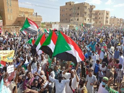 Des Soudanais manifestent contre le coup d'Etat à Omdourman, ville jumelle de Khartoum, le 30 octobre 2021 - - [AFP]