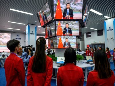 Le président chinois Xi Jinping inaugure une exposition à Shanghai, le 4 novembre 2021 - STR [AFP]