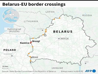 A map showing the border crossing points between Belarus and the three EU countries of Poland, Lithuania and Latvia - Kenan AUGEARD [AFP]