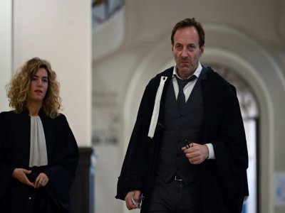 Les avocats de Cédric Jubillar, Alexandre Martin et Emmanuelle Franck, le 16 novembre 2021 au palais de justice de Toulouse - Lionel BONAVENTURE [AFP]