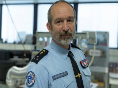 Le général Patrick Touron chef du Centre judiciaire de la gendarmerie française (PJGN) à Cergy dans le Val-d'Oise le 22 novembre 2021 - Thomas SAMSON [AFP]