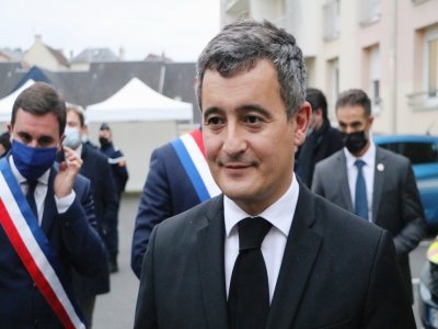 Gérald Darmanin, ministre de l'Intérieur, a visité la gendarmerie de Ouistreham lundi 13 décembre.