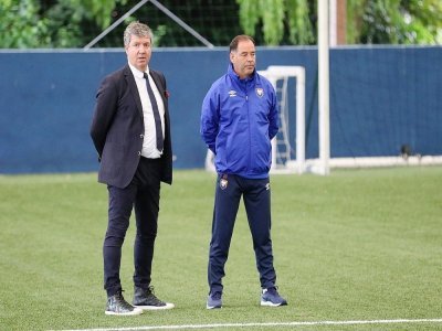 Le président caennais Olivier Pickeu, aux côtés du coach Stéphane Moulin, nouvel entraîneur du Stade Malherbe depuis le 4 juin 2021. - Aurélien Renault
