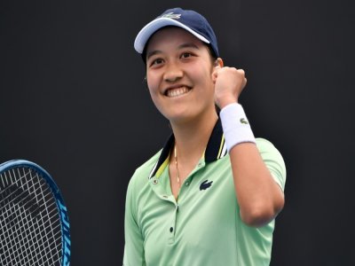 Harmony Tan après sa victoire contre la Kazakhe Yulia Putintseva, au premier tour de l'Open d'Australie à Melbourne le 17 janvier 2022 - Paul Crock [AFP]