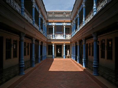 La cour du Chettinadu Mansion à Kanadukathan, dans l'Etat de Tamil Nadu, le 23 septembre 2021 en Inde - Arun SANKAR [AFP]