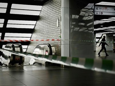 Une ligne de métro fermée à la station Châtelet en raison d'une grève, en décembre 2019 à Paris - Philippe LOPEZ [AFP/Archives]