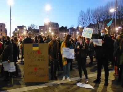 Les pancartes et slogans de soutien avec l'Ukraine étaient nombreux. - Guillaume Lemoine