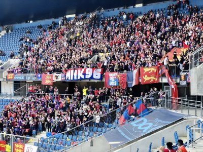 Les supporters du SM Caen sont venus en nombre assister au match. - Jean-Baptiste Bouin