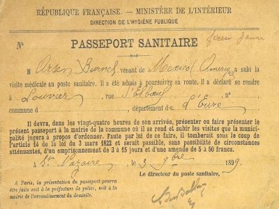 Le passeport sanitaire daté de 1899 contre le choléra rappelle le pass sanitaire mis en place contre la Covid-19. - @archives Louviers