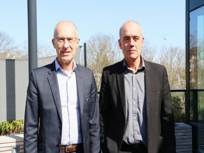Olivier Borel aux côtés de Pascal Delheure, directeur général.