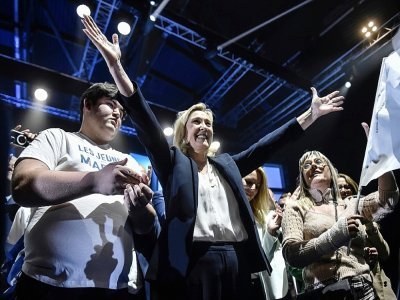 Marine Le Pen, candidate RN à la présidentielle, en meeting à Perpignan, le 7 avril 2022 - RAYMOND ROIG [AFP]