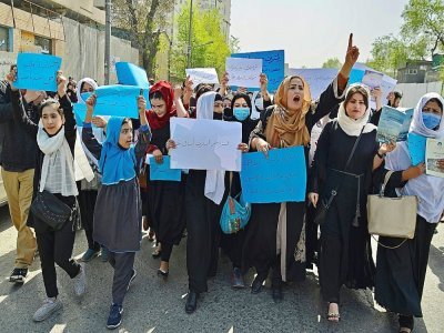 Une manifestation pour les droits des femmes, à Kaboul le 26 mars 2022 - Ahmad SAHEL ARMAN [AFP/Archives]