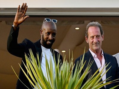 Ladj Ly, membre du jury et réalisateur, aux côtés de Vincent Lindon, acteur et président du jury, à Cannes, le 16 mai 2022 - CHRISTOPHE SIMON [AFP]