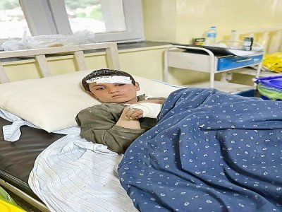 Un garçon afghan à l'hôpital de Sharan, en Afghanistan, après un tremblement de terre meurtrier, le 22 juin 2022 - Abdullah HASRAT [AFP]