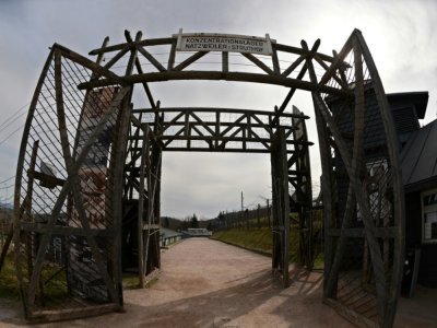 Photo prise le 16 avril 2015 de l'entrée du camp de Struthof à Natzwiller (Bas-Rhin), le seul camp de concentration nazi situé en territoire français - Patrick HERTZOG [AFP/Archives]