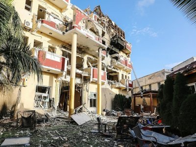 L'hôtel Hayat après l'attaque d'islamistes shebab qui a durée une trentaine d'heures, le 21 août 2022 à Mogadiscio, en Somalie - Hassan Ali ELMI [AFP]
