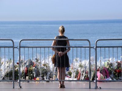 Hommage le 19 juillet 2016 aux 86 victimes tuées le 14 juillet par un camion fou qui a foncé sur la foule sur la Promenade des Anglais à Nice - Valery HACHE [AFP/Archives]