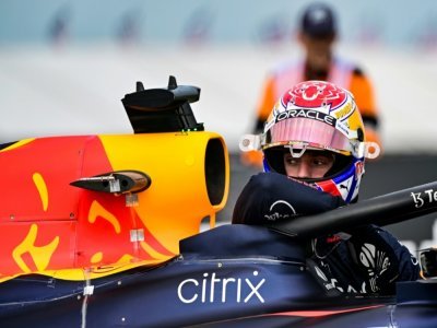 Le pilote néerlandais Max Verstappen dans sa Red Bull pendant la 1re séance d'essais du GP des Pays-Bas de F1 le 2 septembre 2022 à Zandvoort - ANDREJ ISAKOVIC [AFP]
