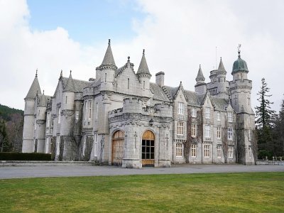 Le château de Balmoral est photographié près de Ballater, en Écosse, le 30 mars 2022 - Andrew Milligan [POOL/AFP]