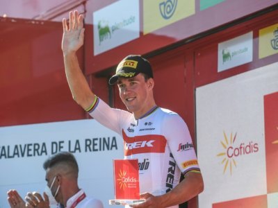 Mads Pedersen sur le podium après sa victoire dans la 19e étape de la Vuelta, le 9 septembre 2022 à Talavera de la Reina - Oscar DEL POZO CANAS [AFP]