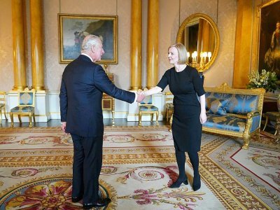 Charles III reçoit la Première ministre britannique Liz Truss au palais de Buckingham le 9 septembre 2022 - Yui Mok [POOL/AFP]