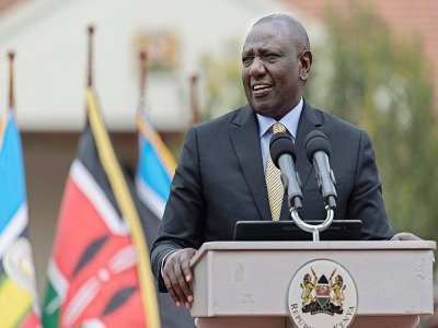 Le président élu du Kenya, William Ruto, donne une conférence de presse à sa résidence officielle suite à la décision de la Cour suprême du Kenya confirmant sa victoire, à Nairobi, le 5 septembre 2022 - Tony KARUMBA [AFP]