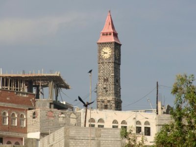 La réplique en plus petit de la fameuse horloge "Big Ben" de Londres, le 9 septembre 2022 à Aden, au Yémen - Saleh Al-OBEIDI [AFP]