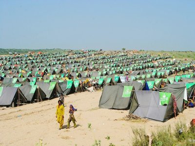 Un camp de personnes déplacées après d'importantes inondations, le 19 septembre 2022 à Chachro, au Pakistan - - [AFP]