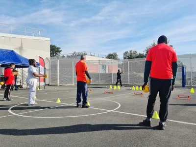 Le Rouen Handball a organisé un atelier autour de la discipline pour les patients de l'UMD du centre hospitalier du Rouvray.