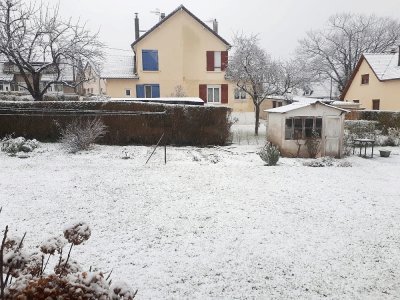 La neige est tombée aussi du côté de Port-Jérôme-sur-Seine.